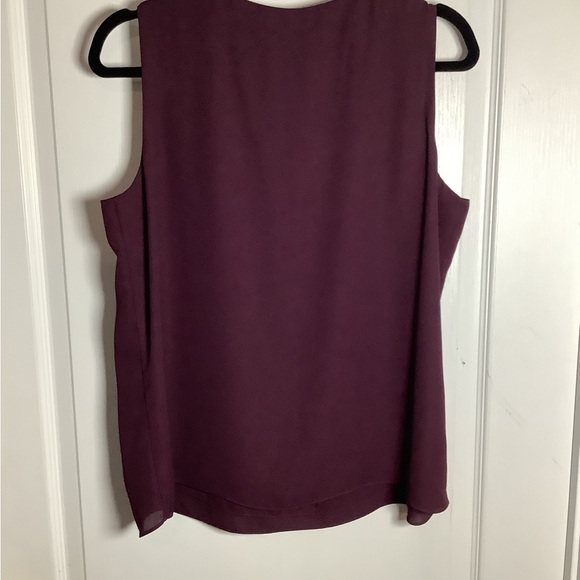 NWT Laura Petites chiffon tank top,with front buttons - Picture 2 of 10